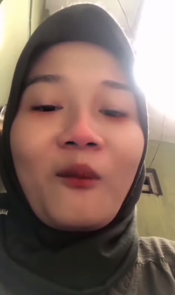 looking makes it uuhhooott_174