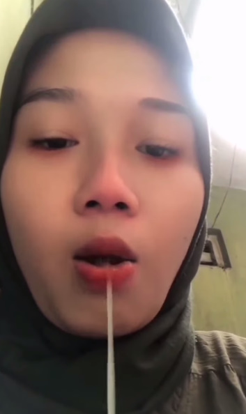 looking makes it uuhhooott_174