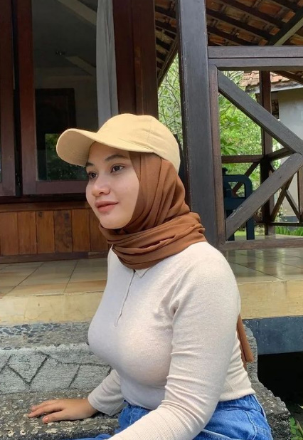 looking makes it uuhhooott_174