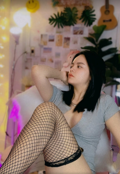 looking makes it uuhhooott_178