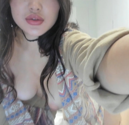 looking makes it uuhhooott_181