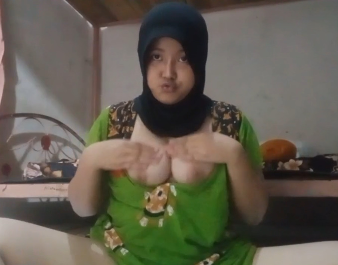 looking makes it uuhhooott_182