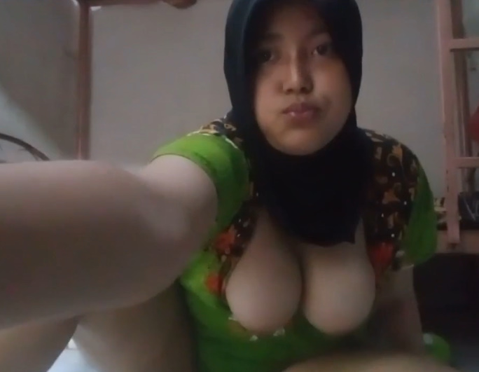 looking makes it uuhhooott_182