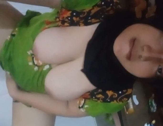 looking makes it uuhhooott_182