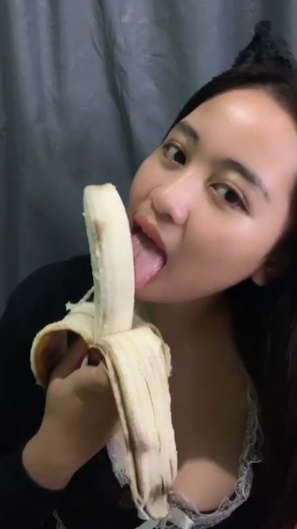 looking makes it uuhhooott_186