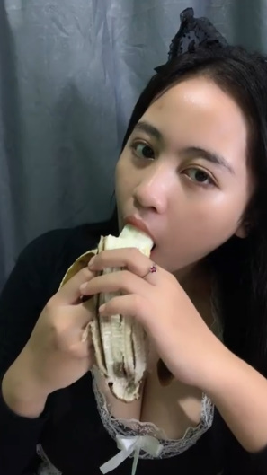 looking makes it uuhhooott_186