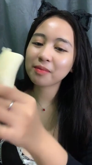 looking makes it uuhhooott_186