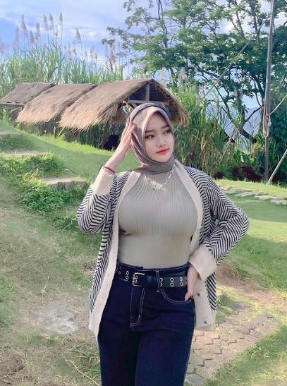 looking makes it uuhhooott_187