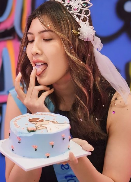 looking makes it uuhhooott_187