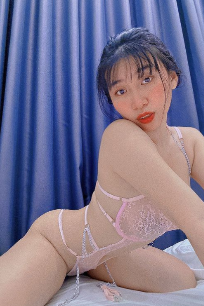 looking makes it uuhhooott_188