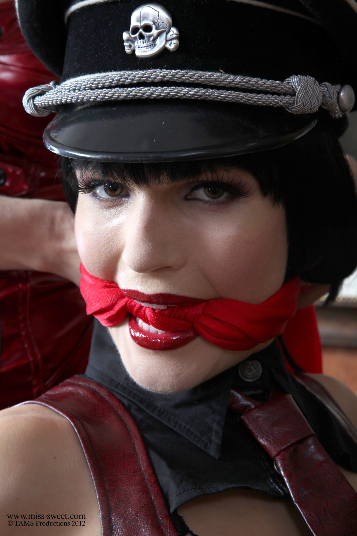 bondage sweetheart 12-2