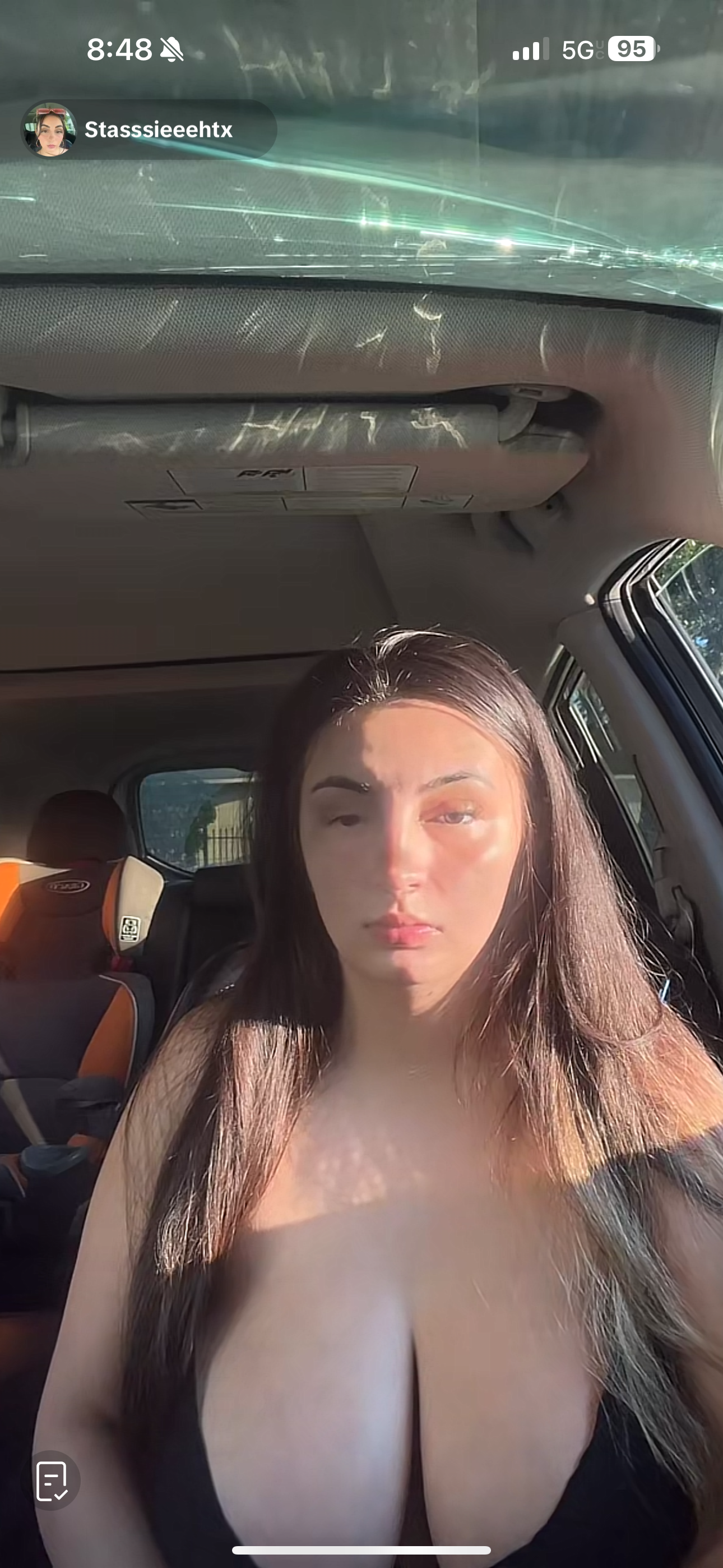 Wouldn’t be tt without cleavage