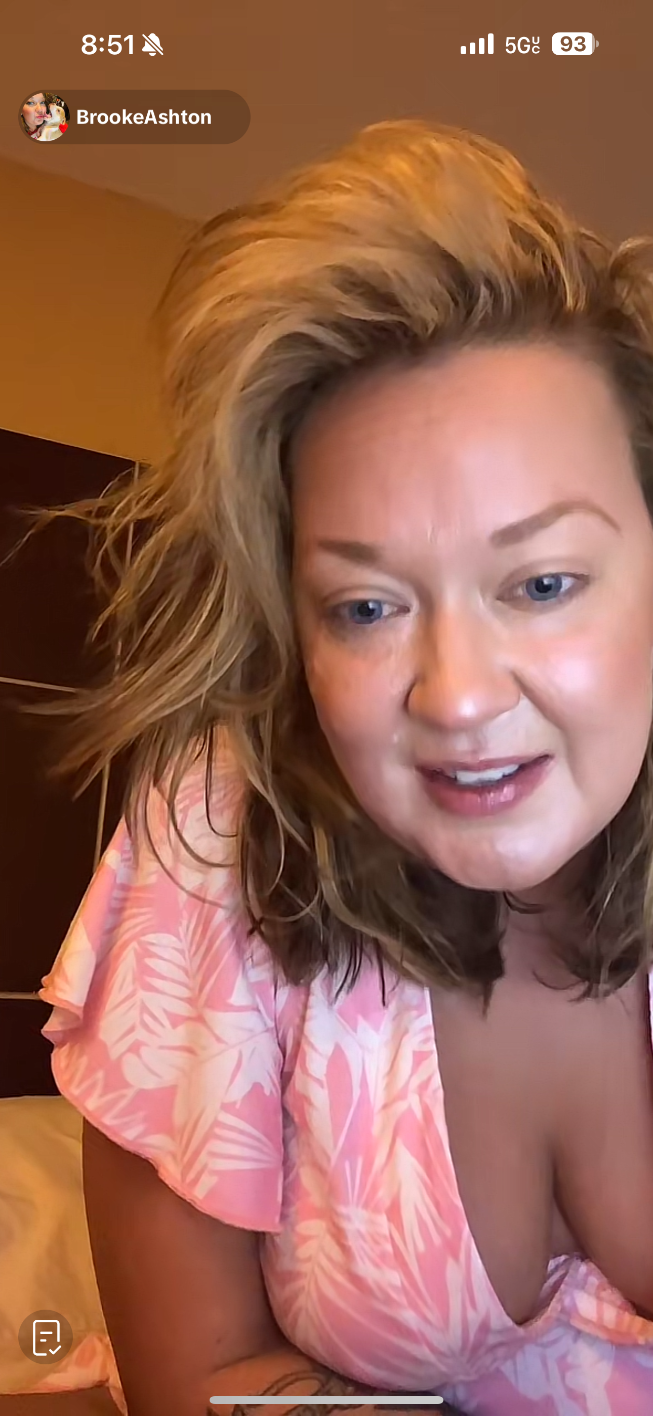 Wouldn’t be tt without cleavage