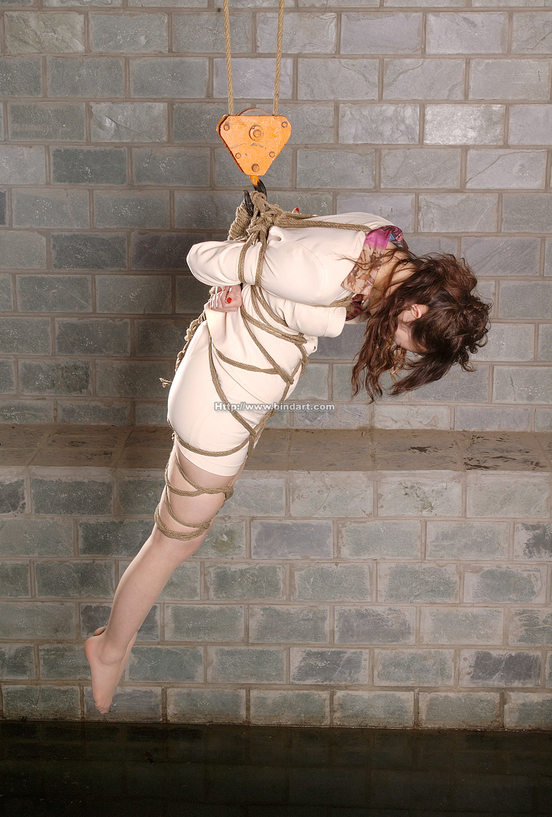 Chinese lady bondage 240