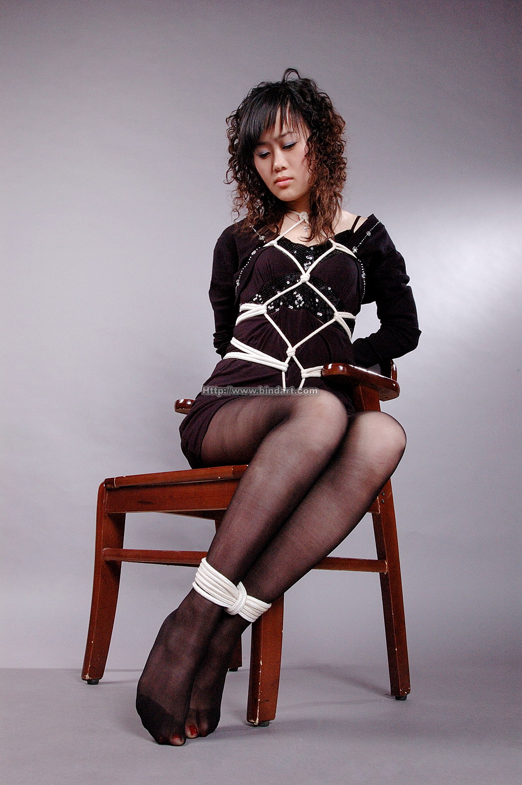 Chinese lady bondage 250