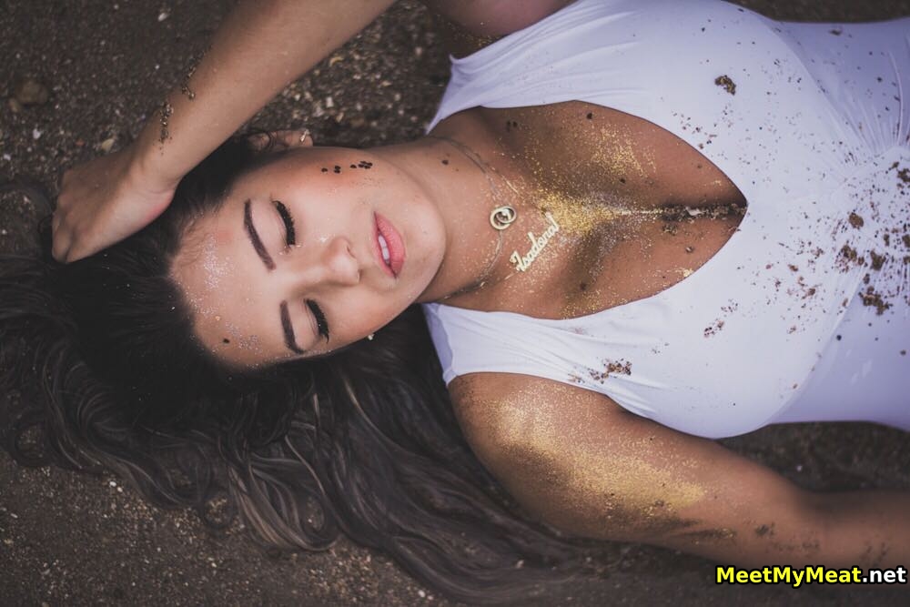 Dude.... Shes so georgius...