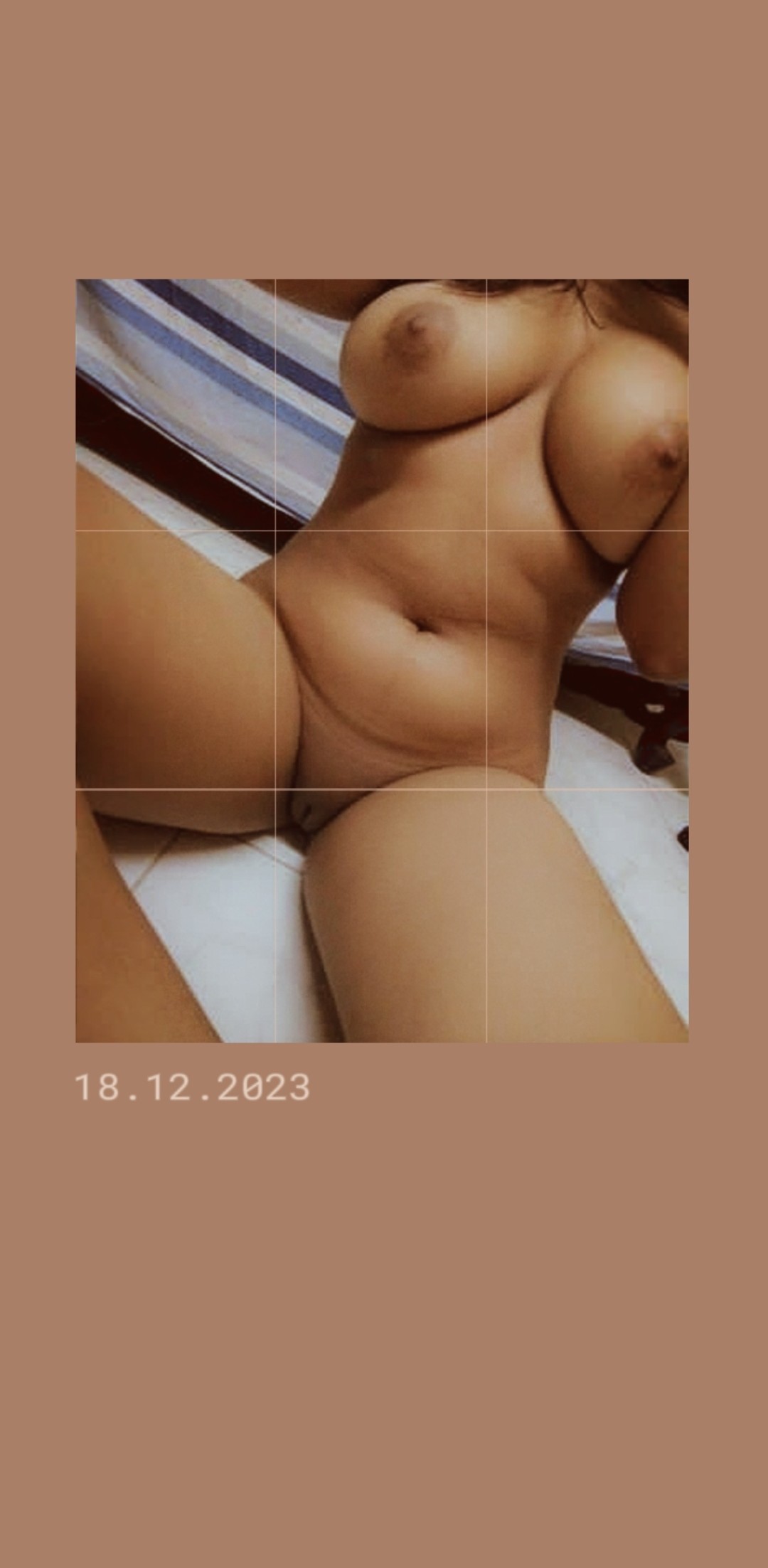 Horny Desi girl friend sweta nude selfie