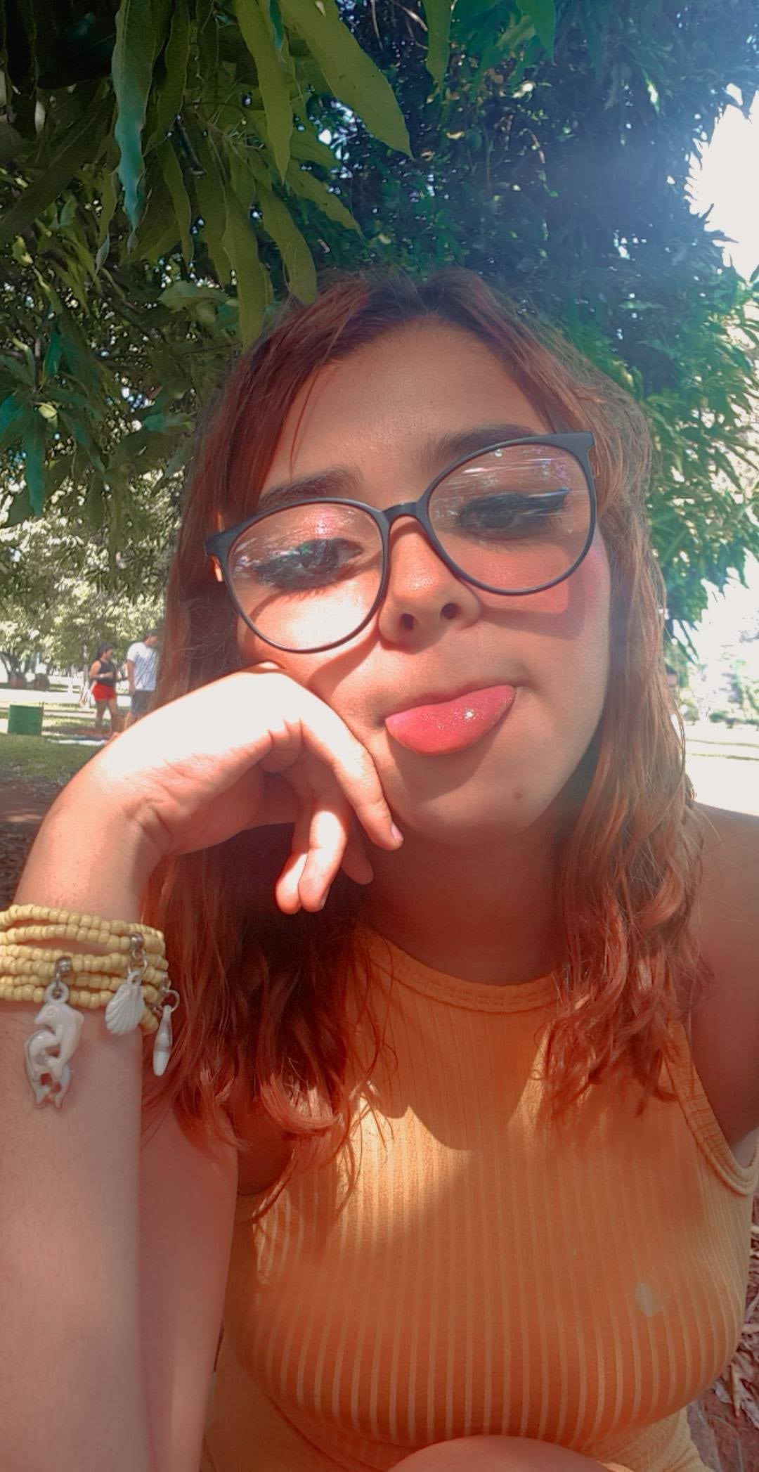 H041F882C841N53 FERNANDA