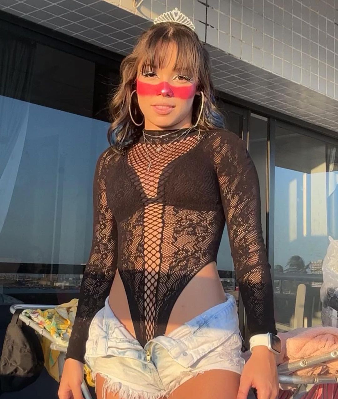 H041F882C841N53 KAMYLLA