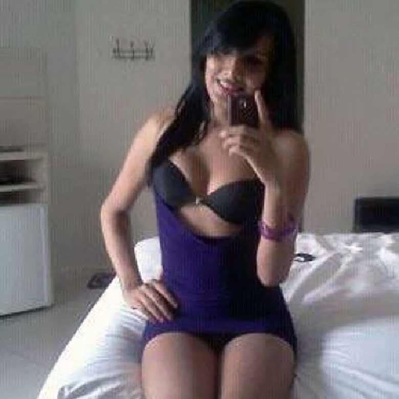 H041F882C841N53 KELLY