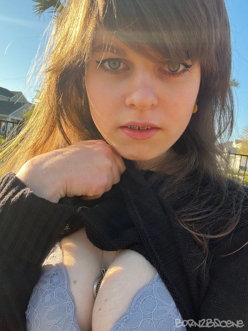 H041F882C841N53 LAYA