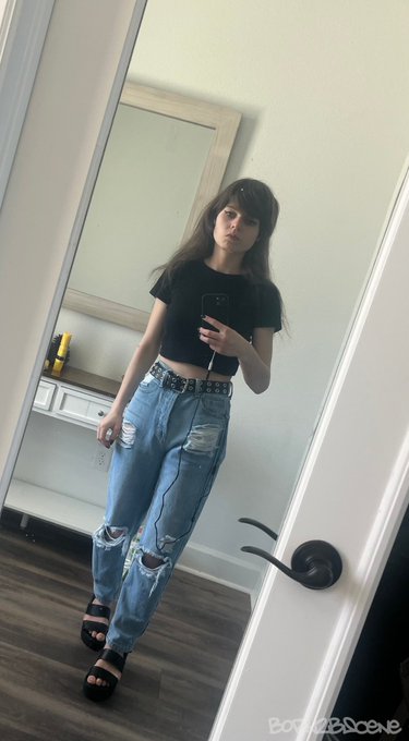 H041F882C841N53 LAYA