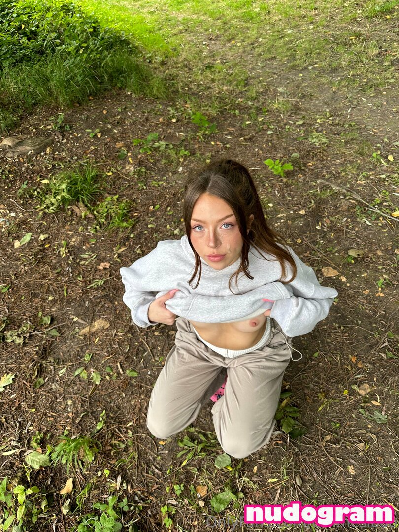 CAllmeslooo photo collection