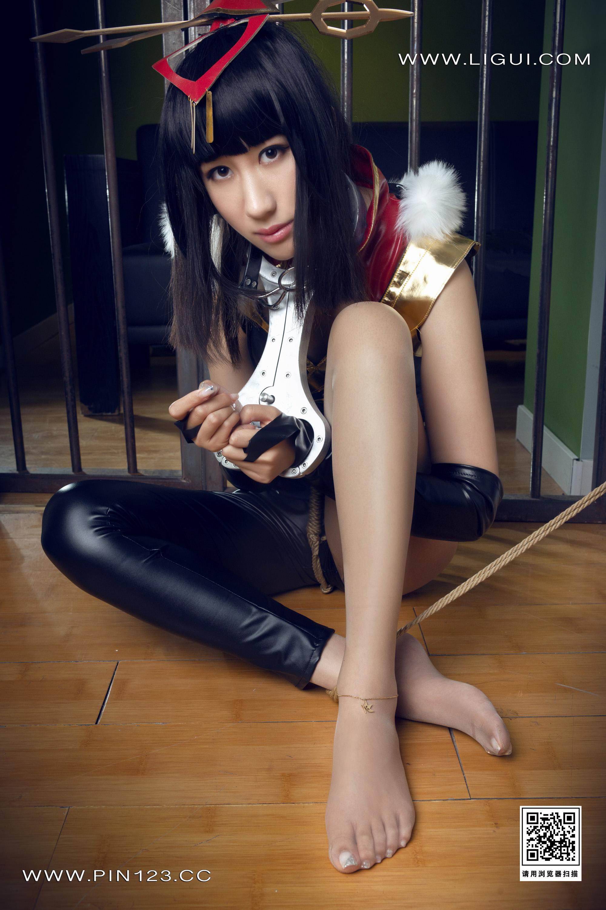 Chinese lady bondage 474