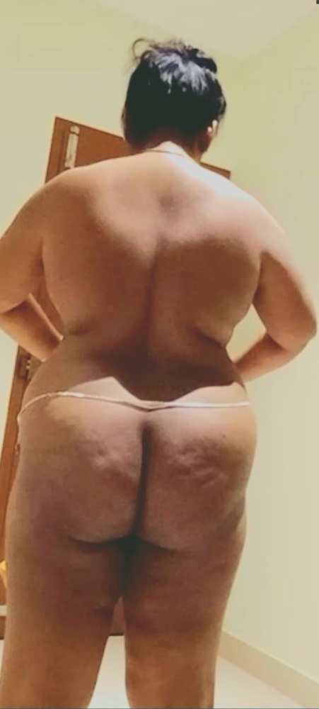 Mallu aunty solo nude performance