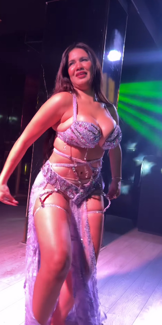 Sexy Hot Dancer