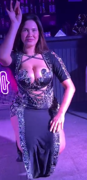 Sexy Hot Dancer