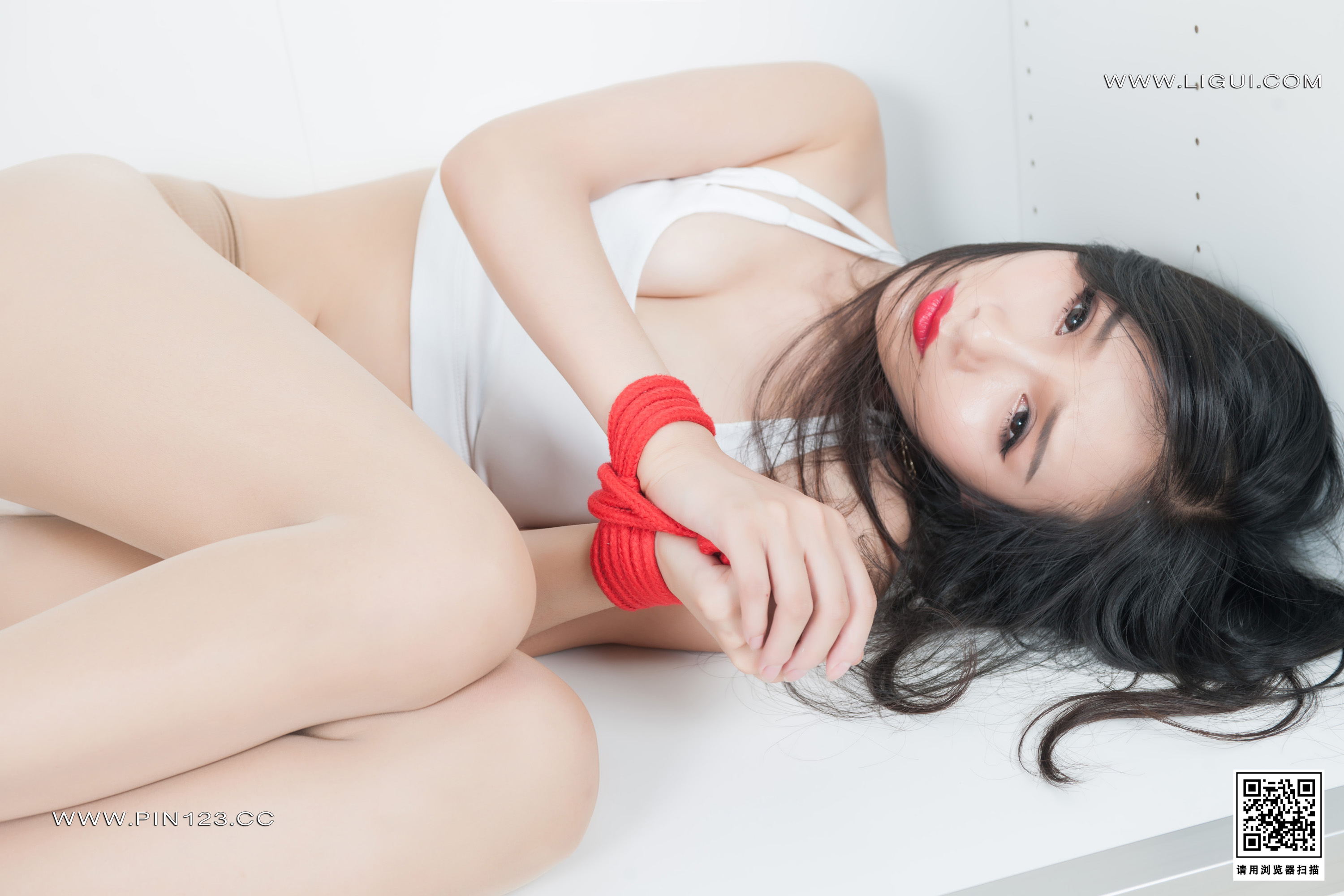 Chinese lady bondage 525