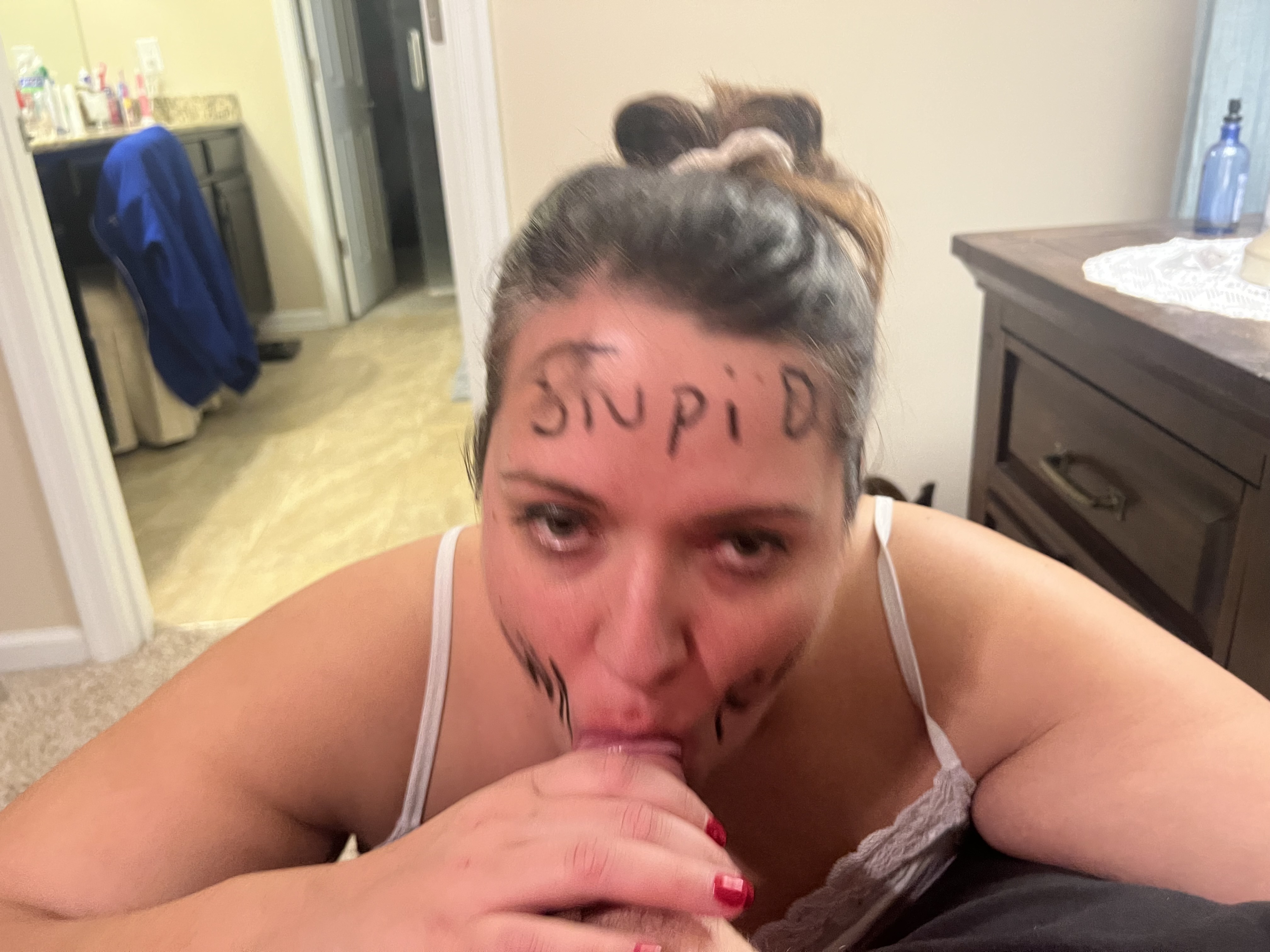 Whitney wants to Be A Webslut .. Help her