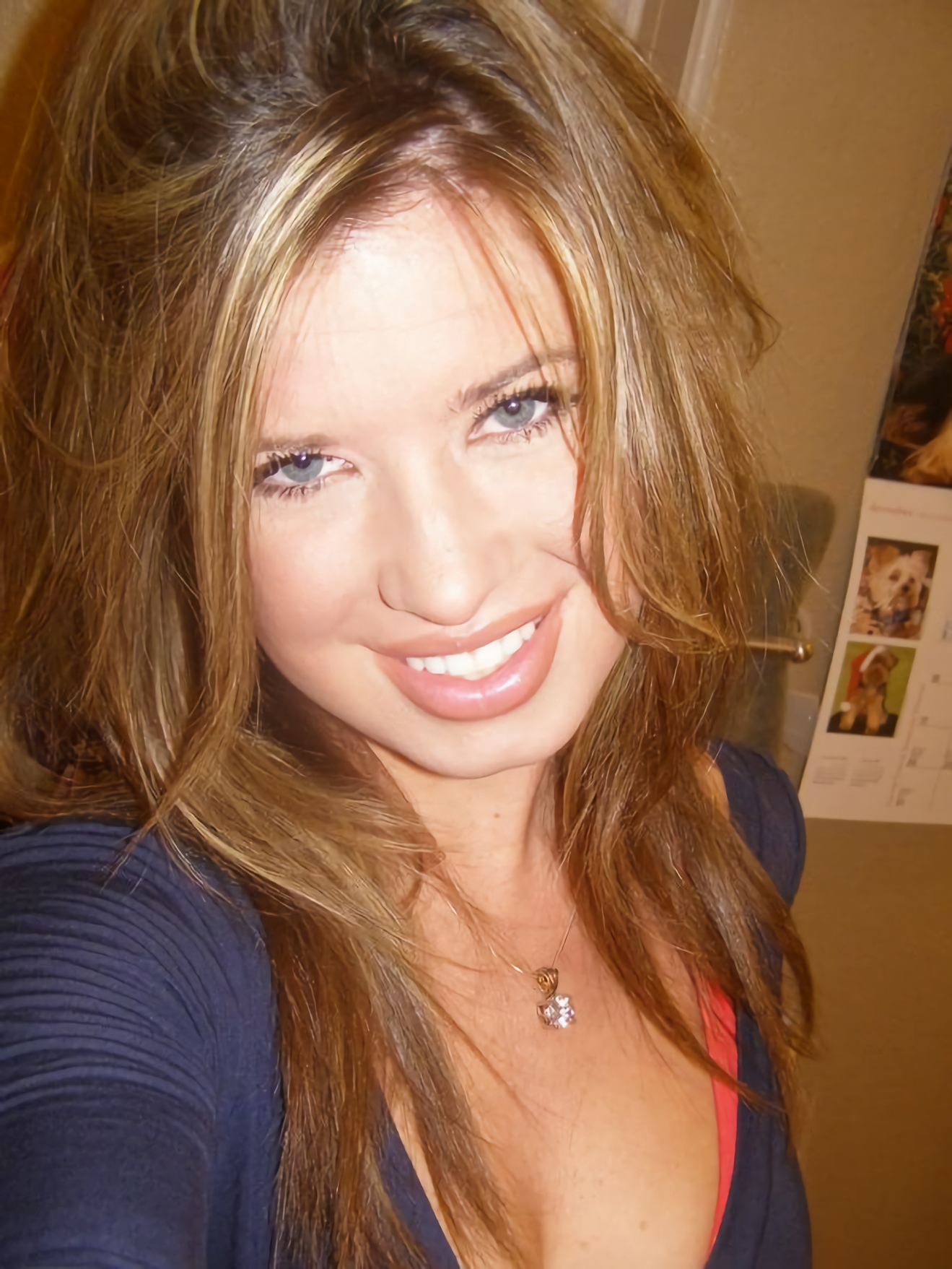 Cute slut Christina Bonetpels naked public