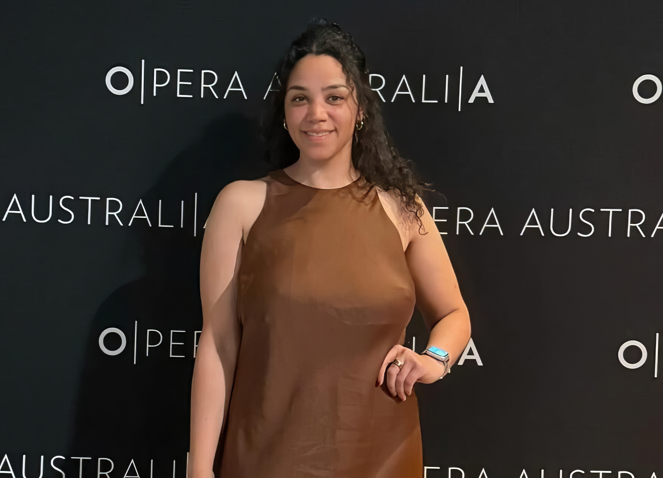 Huge tits slut Ellie huge naked public