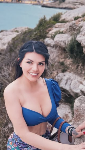 happy day of love and friendship