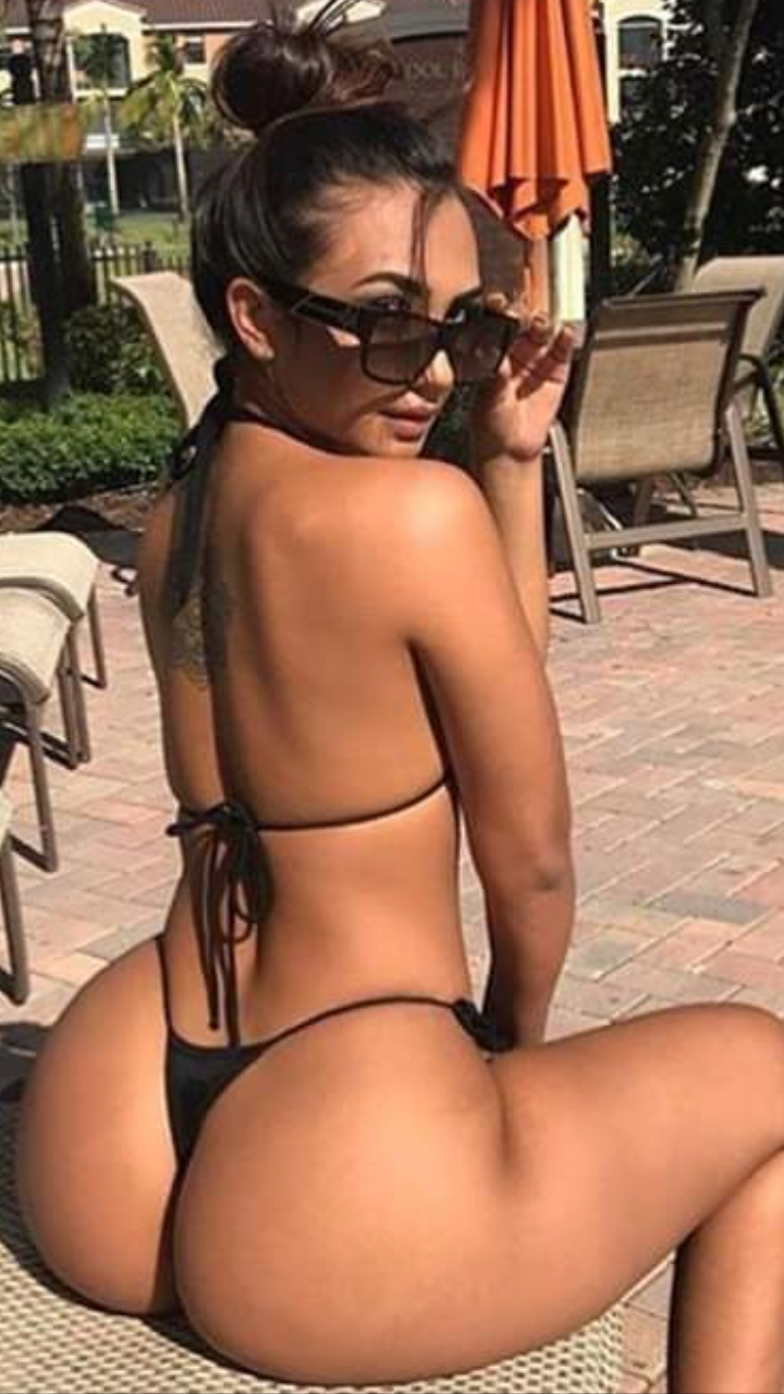 White Thick Booty 39