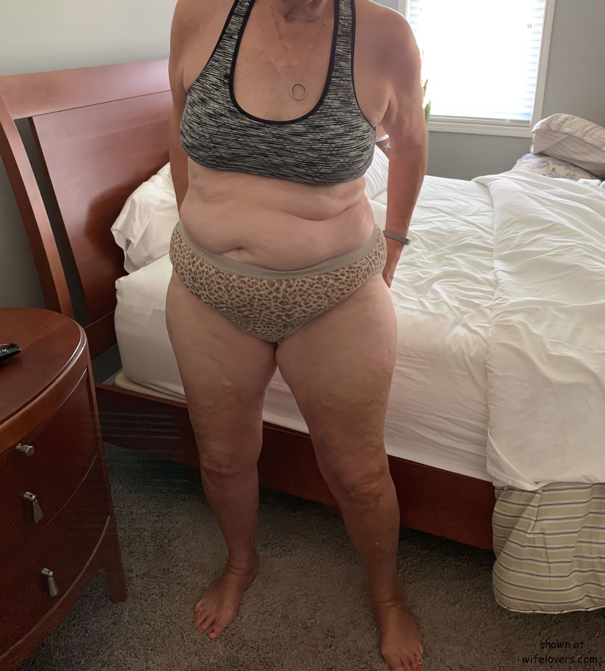 GRANNY MATURE PANTIES