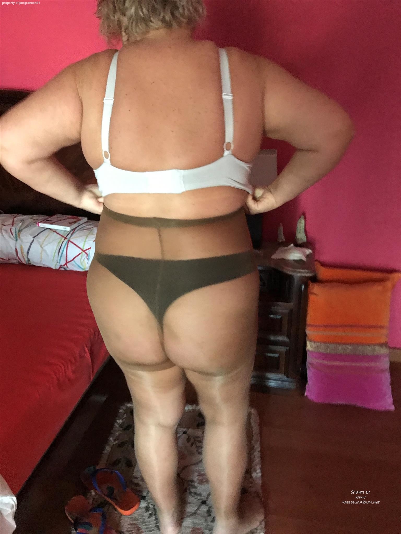 GRANNY MATURE PANTIES