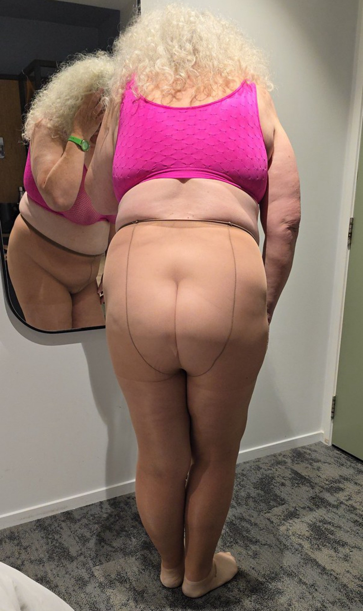 GRANNY MATURE PANTIES