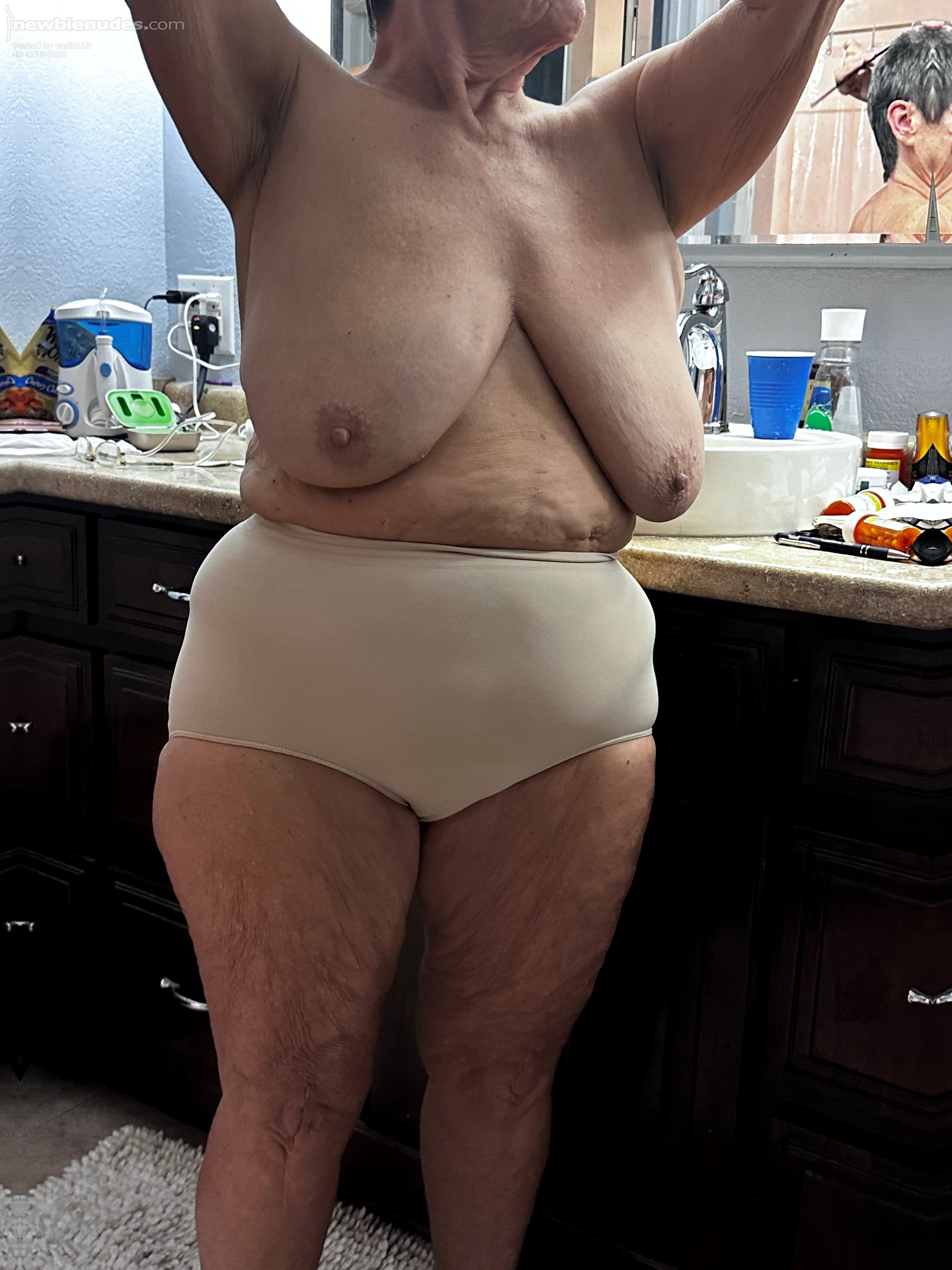 GRANNY MATURE PANTIES