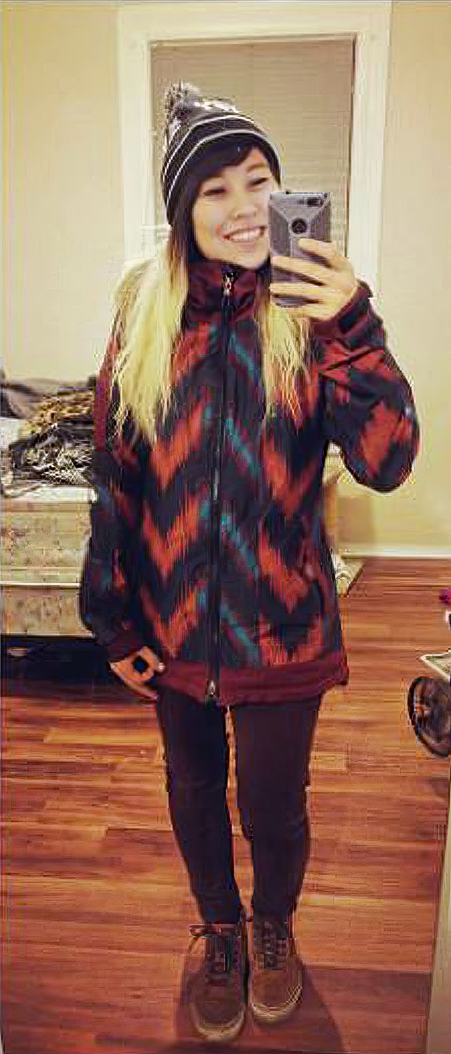 Cute Asian slut Anel naked public