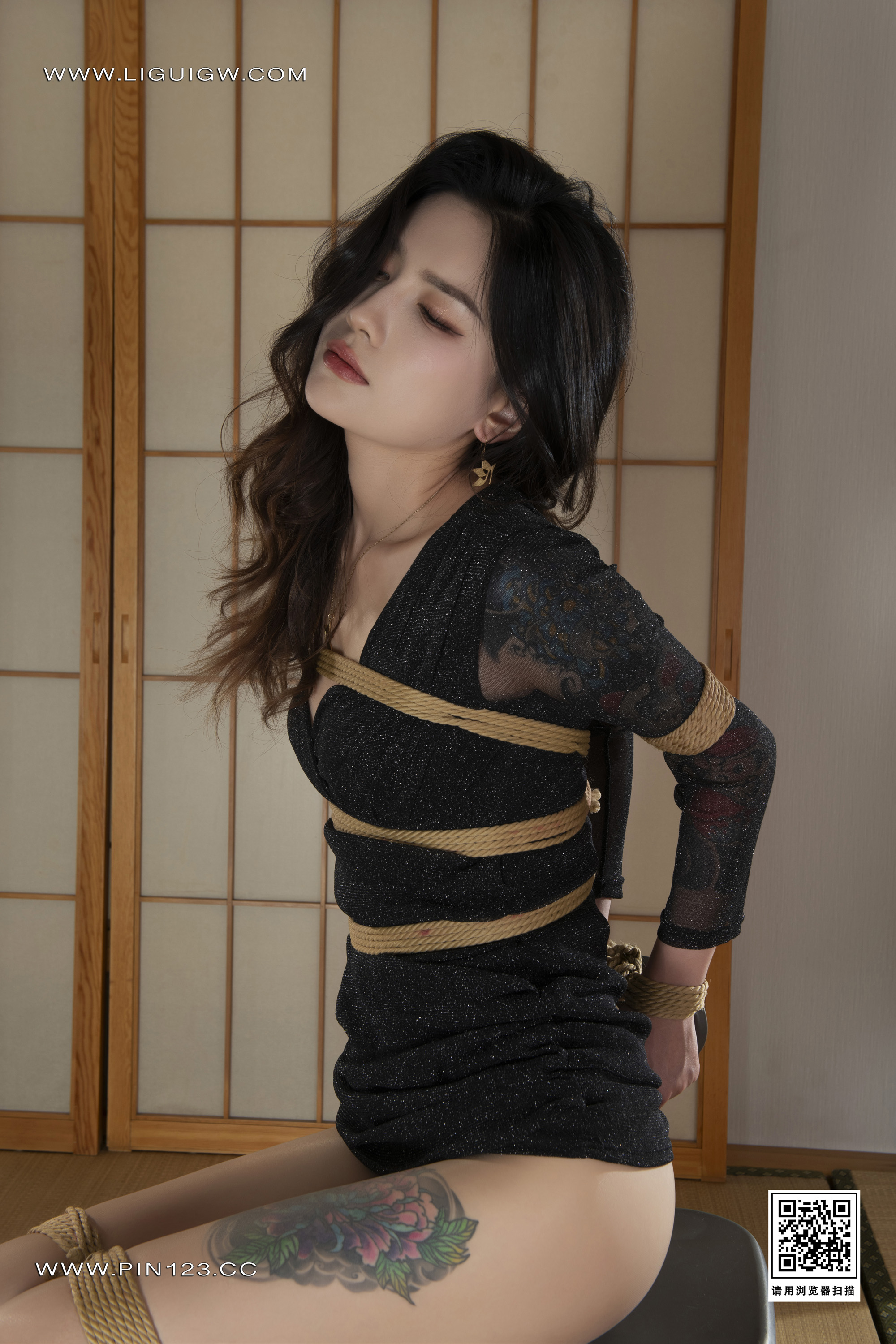 Chinese lady bondage 586