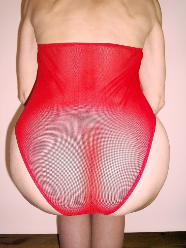 Astrida the whore to everyone