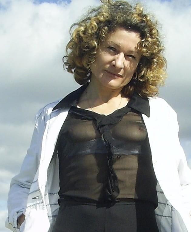 Astrida the whore to everyone