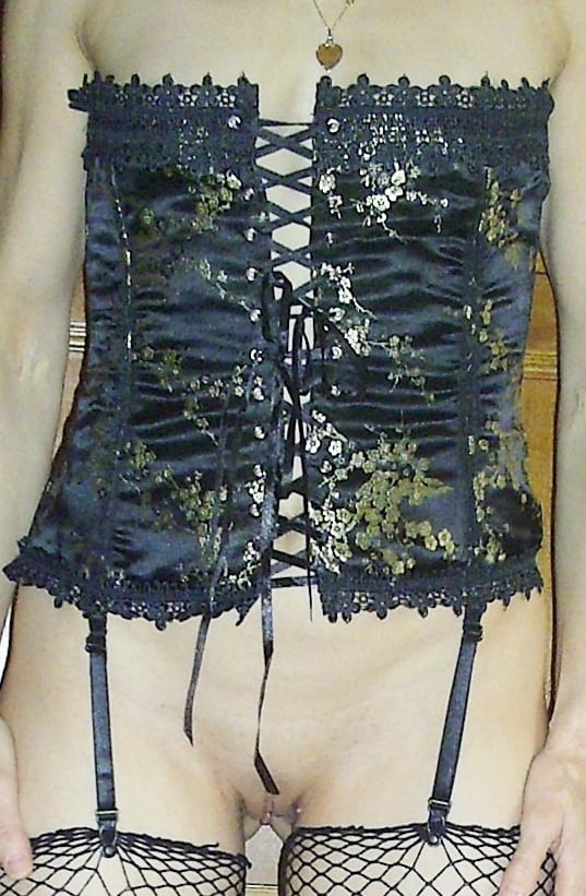 Astrida the whore to everyone