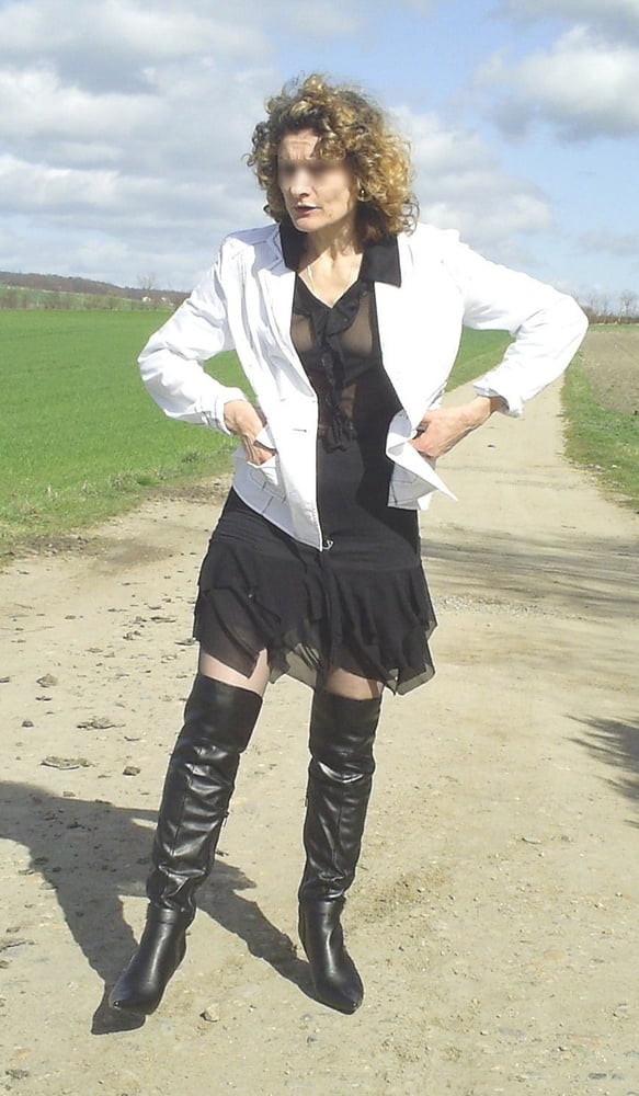 Astrida the whore to everyone