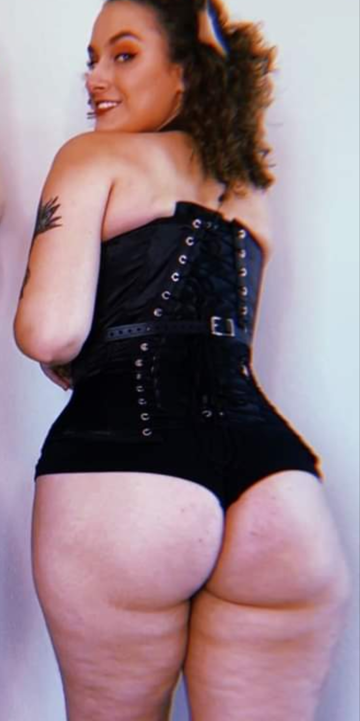 White Thick Booty 40