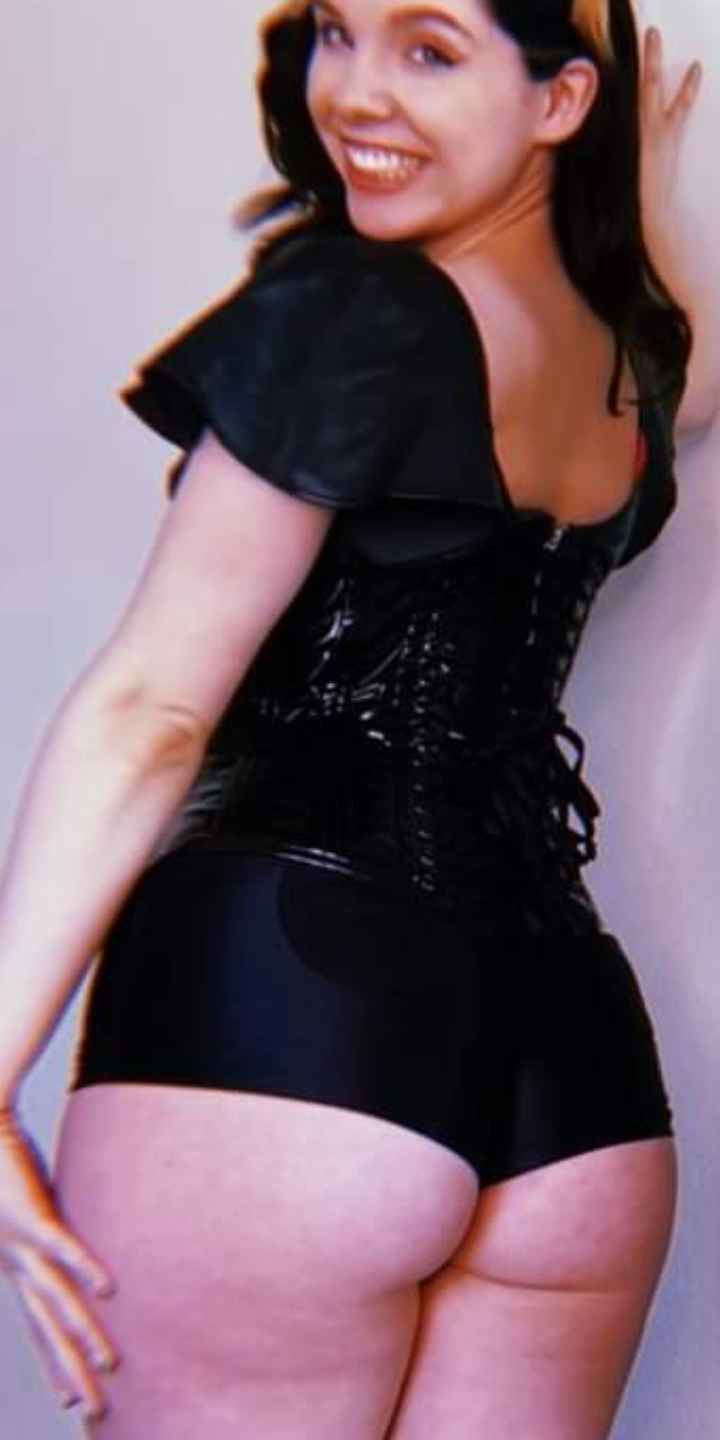 White Thick Booty 40