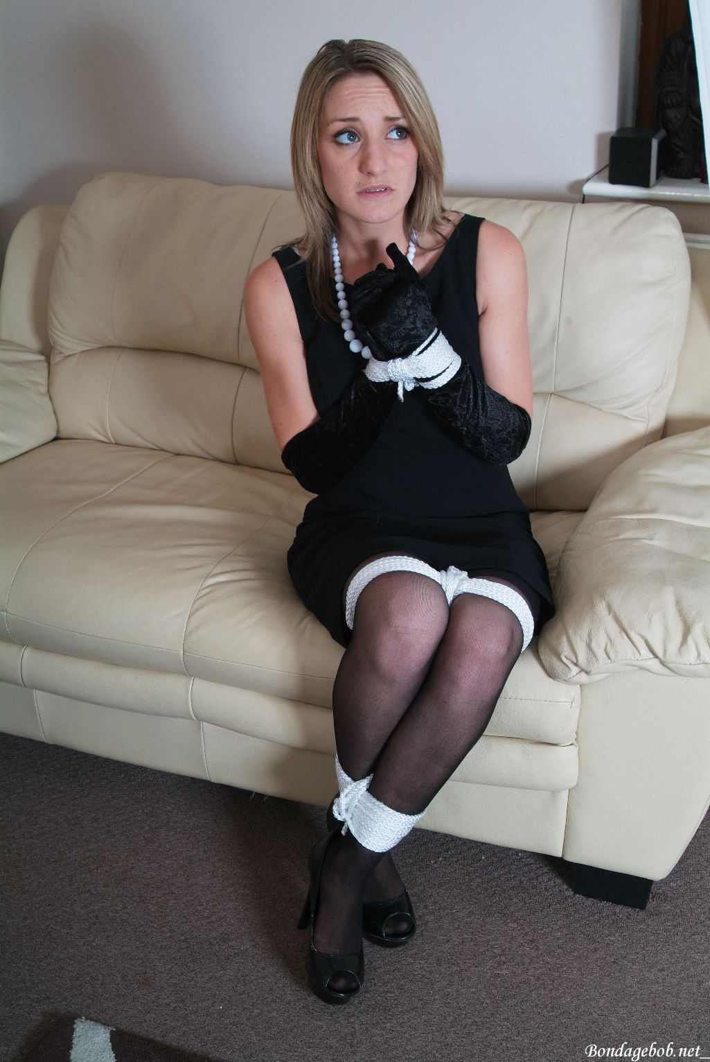 Tied Sexy Beauties 296-1